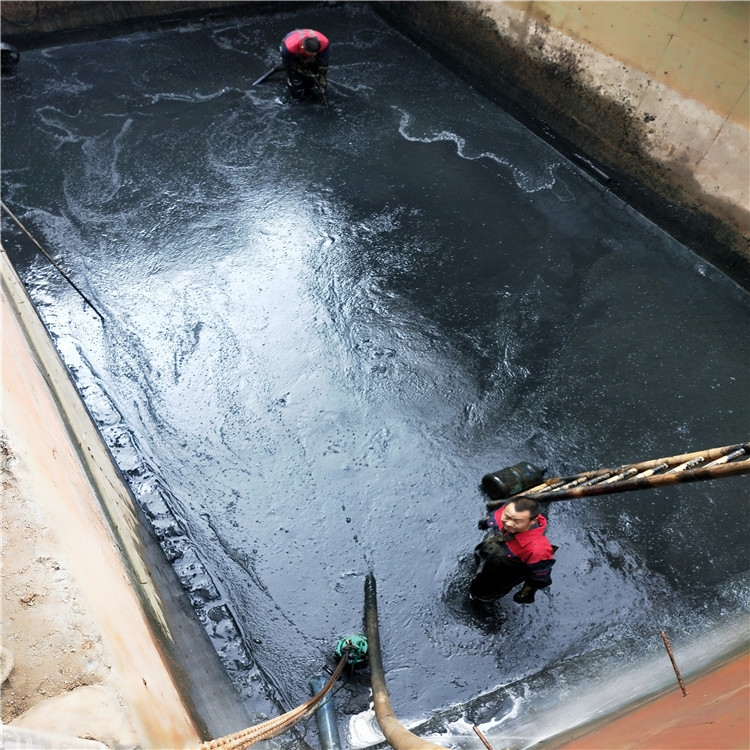 西湖废水池清理